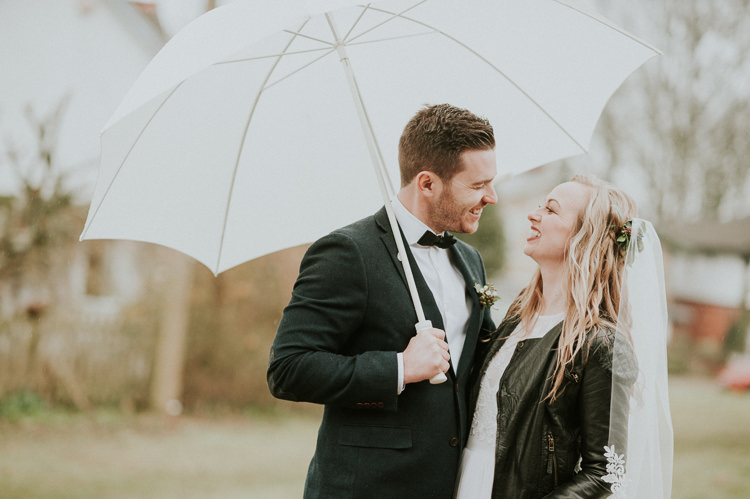 Moody Jewel Tone Velvet Wedding Ideas Sanctum On The Green https://www.hannahmcclunephotography.com/