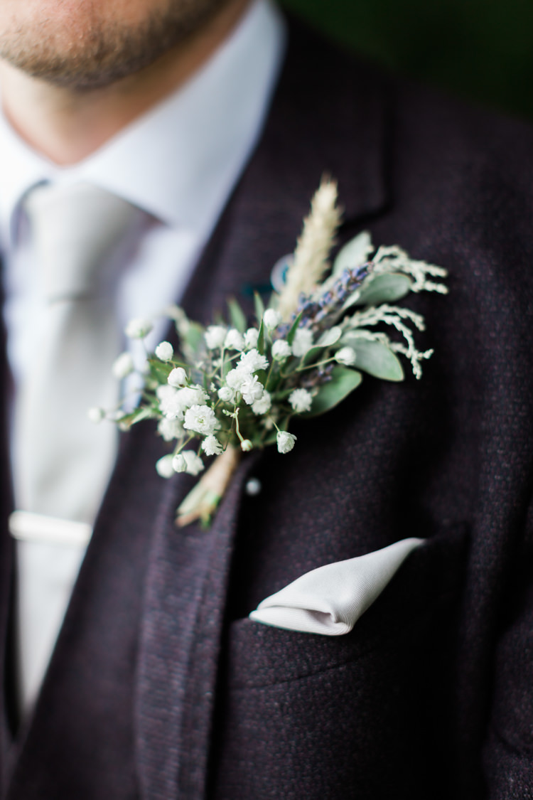 Buttonhole Flowers White Gypsohphila Wheat Greenery Hazy Summer Lavender Grey Wedding Cripps Barn Cotswolds http://jobradbury.co.uk/