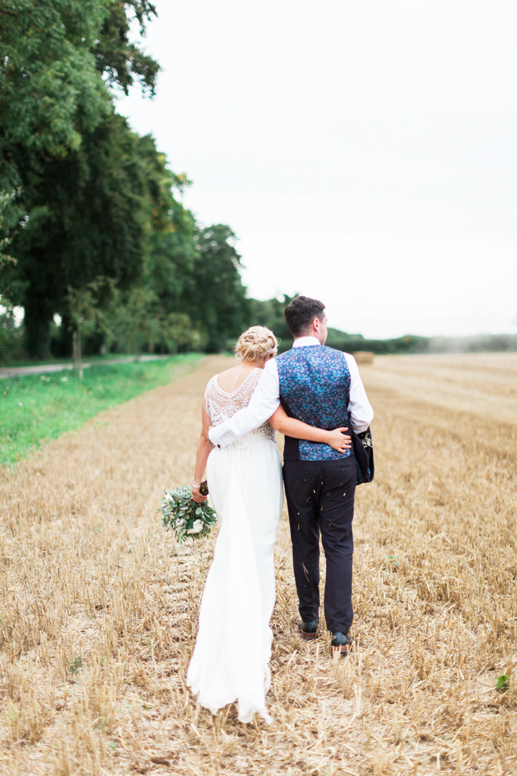 Hazy Summer Lavender Grey Wedding Cripps Barn Cotswolds http://jobradbury.co.uk/