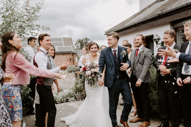 Confetti Throw Botanical Summer Garden Wedding Nottingham Grace Elizabeth Photo & Film
