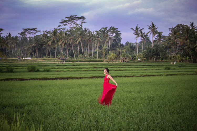Outdoor Destination Luxury Adventure Ubud Chinese Tea Ceremony Fields Red Dress | Whimsical Exotic Tropical Jungle Wedding Bali http://www.cecilephotographybali.com/