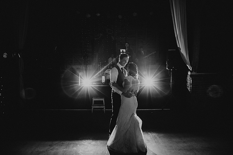 North Hidden Barn Wedding Autumn Jen Marino Photography