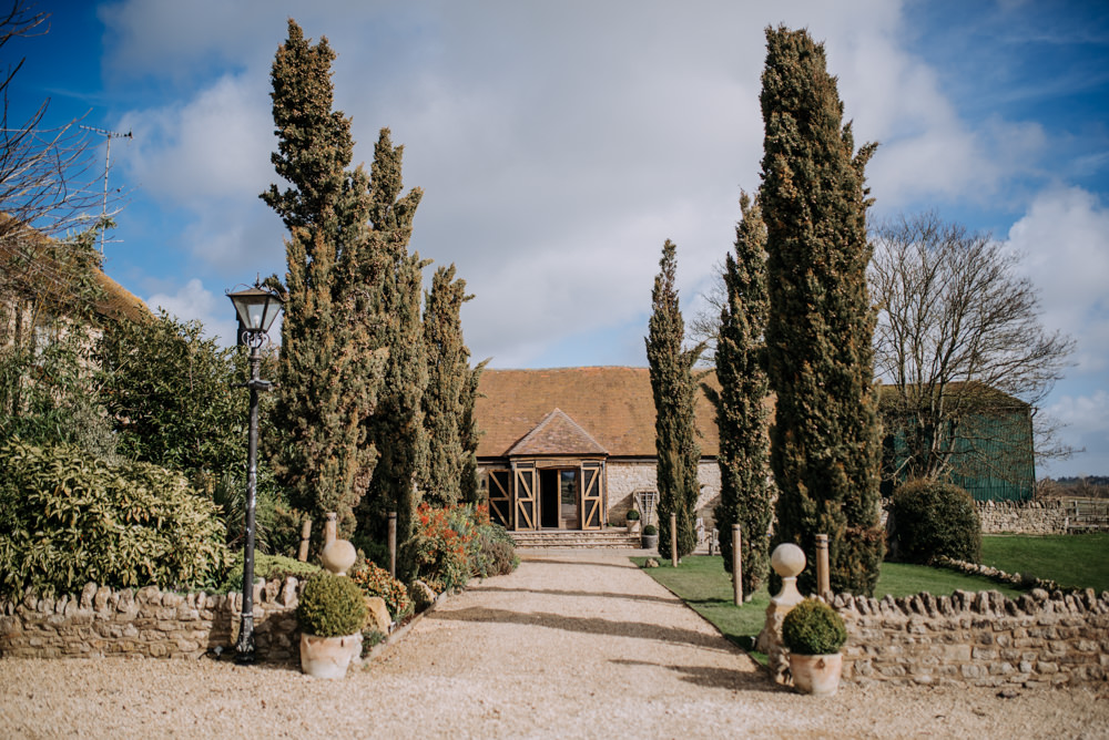 Notley Tythe Barn Wedding Kazooieloki Photography