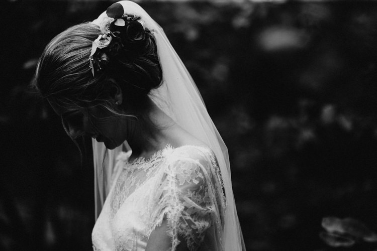 Flowers Veil Hair Bride Bridal Larchfield Estate Wedding Honey and the Moon Photography