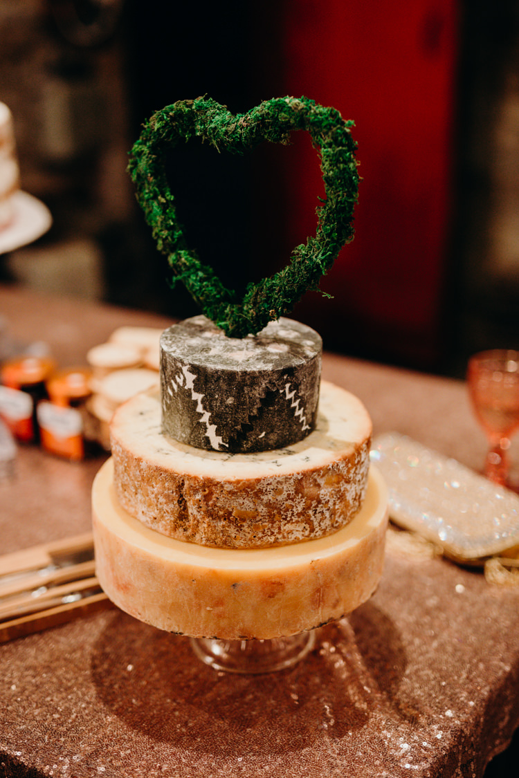 Cheese Cake Stack Tower Heart Topper Creative Hertfordshire Barn Boho DIY Wedding Beard and Mane Photography