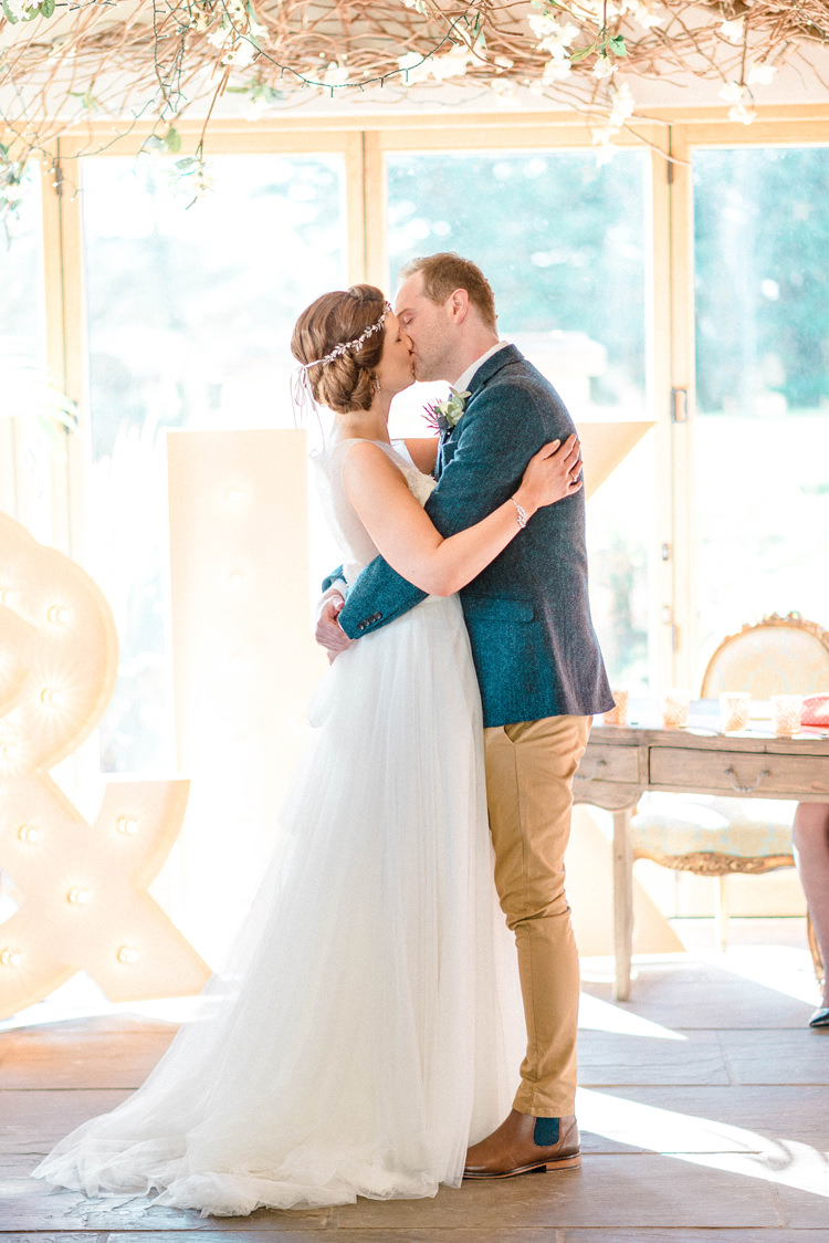 Newton Hall Wedding Sarah-Jane Ethan Photography