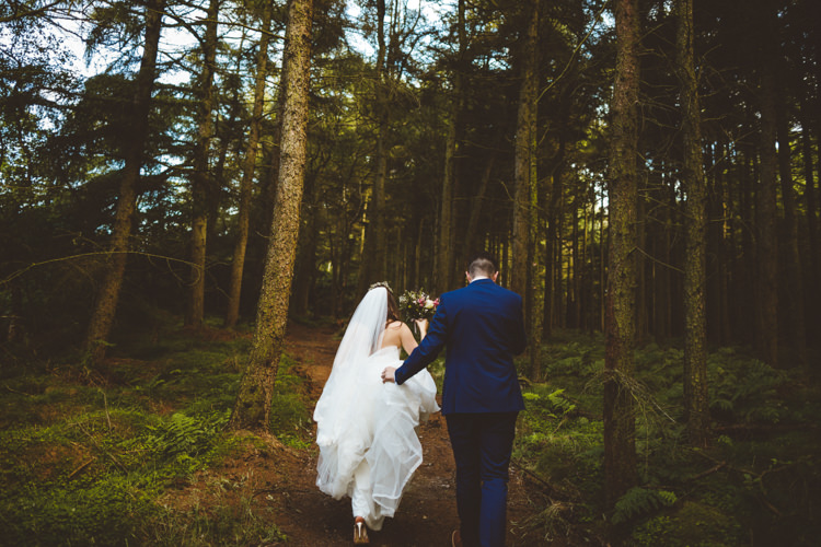 Rustic Relaxed Farm Wedding Photography34