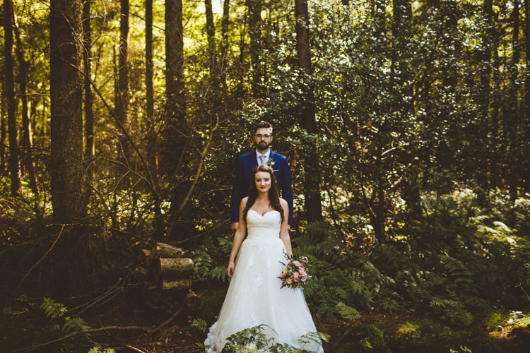 Rustic Relaxed Farm Wedding Photography34