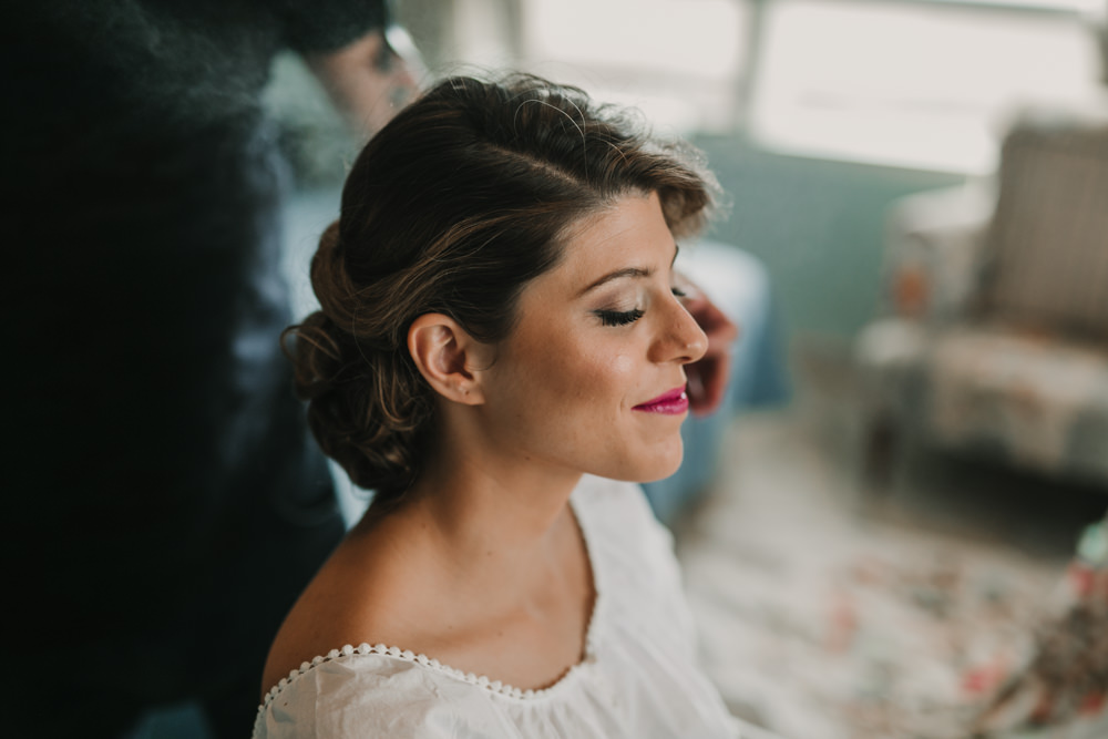 Outdoor Seville Destination Villa Bride Updo Morning Prep Make-up | Colorful and Heartfelt Wedding in Spain Boda&Films