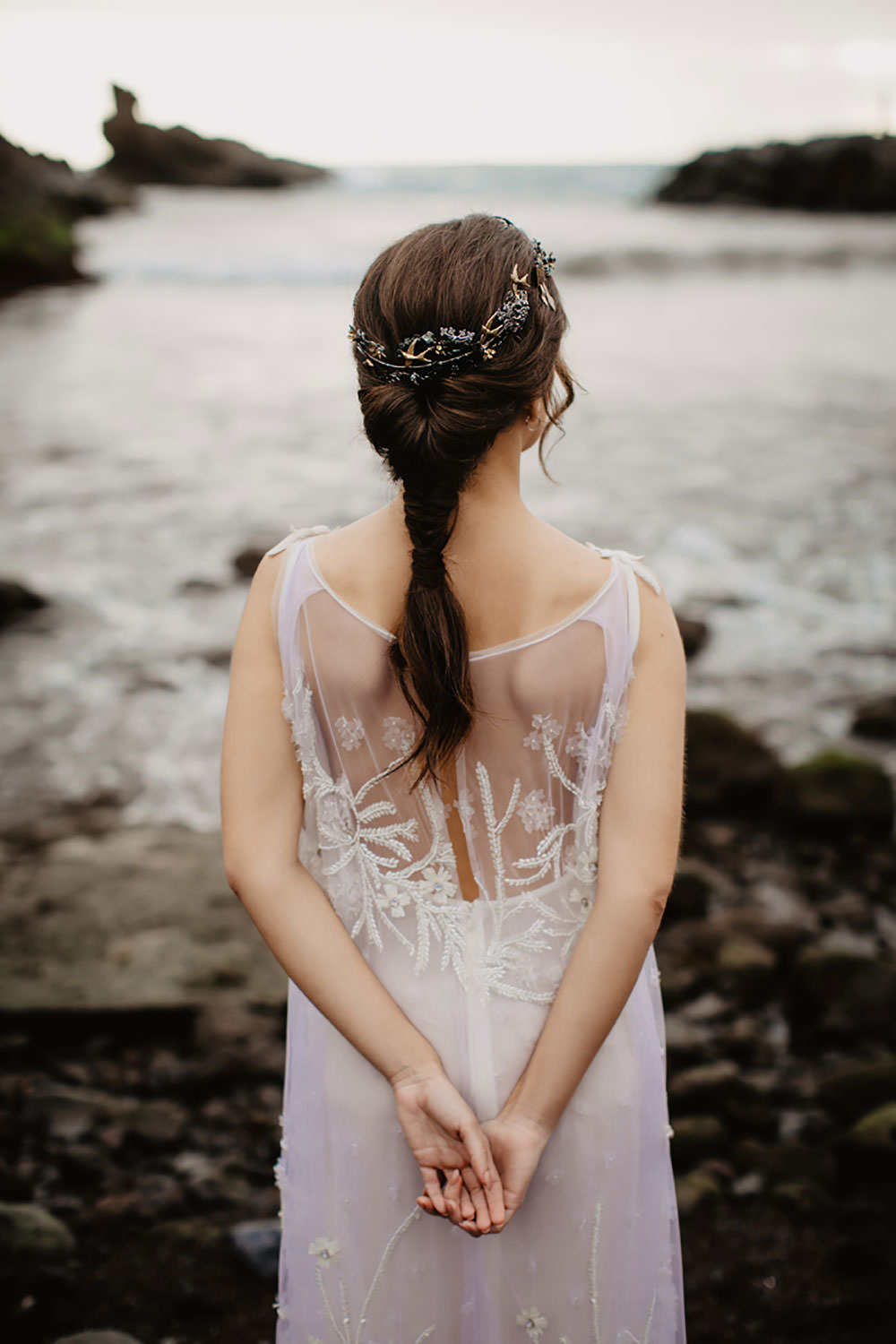 Colorful Destination Elopement Bride Beach Cove Tenerife Bridal Headpiece | Tropical Industrial Canary Islands Wedding Ideas Moana Photography