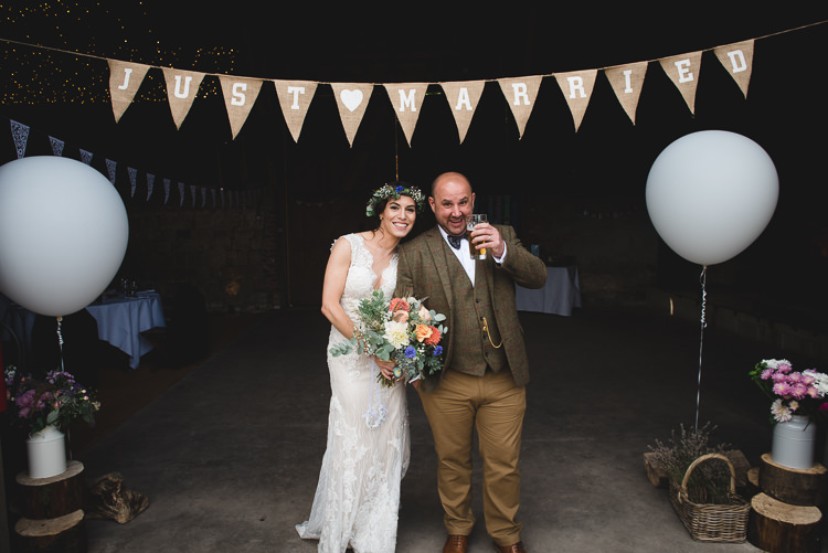 Wick Bottom Barn Wiltshire Wedding Heline Bekker Photography