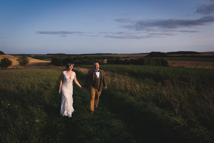 Wick Bottom Barn Wiltshire Wedding Heline Bekker Photography