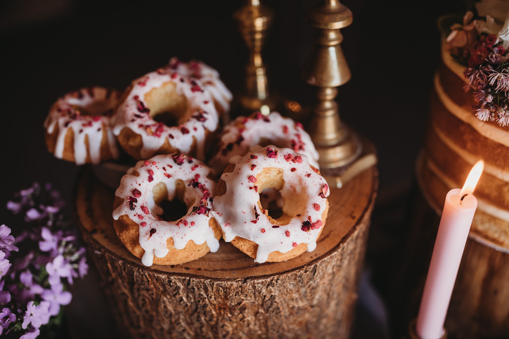 Donuts Iced Barn Wedding Ideas Thyme Lane Photography