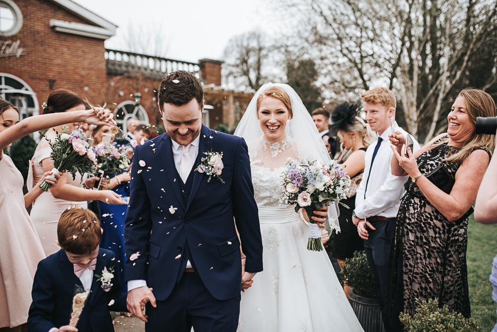 Confetti Throw Folly Farmhouse Mackworth Wedding Pear&Bear Photography
