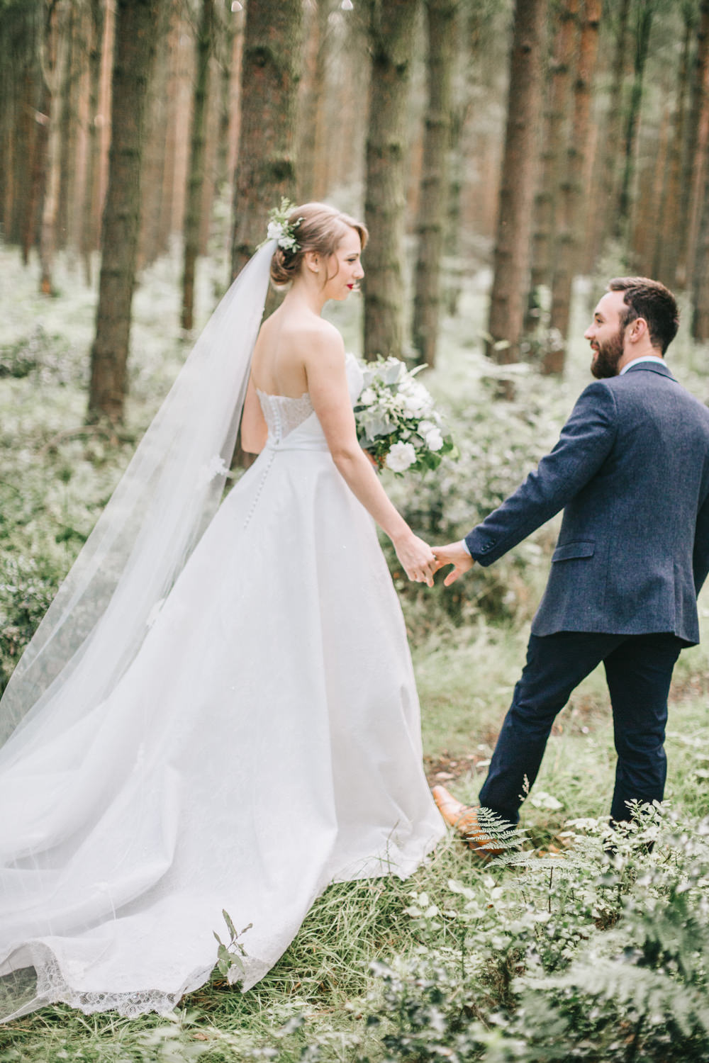 Bride Bridal Dress Gown Lace Strapless A Line Skirt Healey Barn Wedding Amy Lou Photography