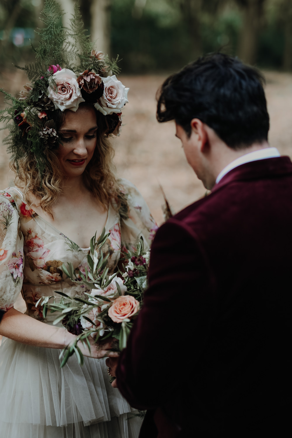 Modern Gothic Woods Wedding Ideas Ayelle Photography