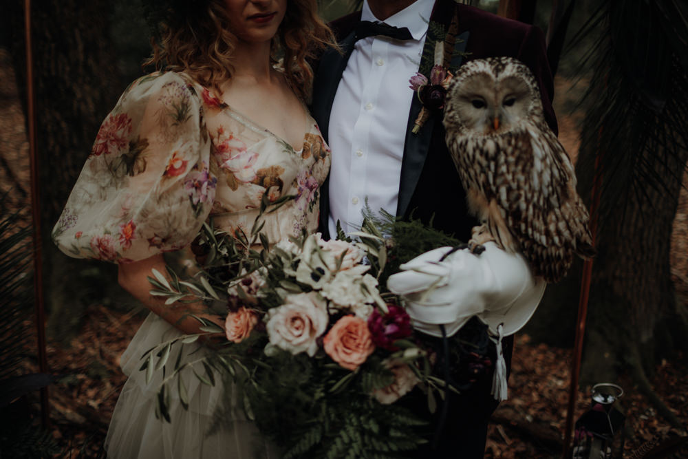Bouquet Wild Large Bride Bridal Fern Foliage Rose Greenery Modern Gothic Woods Wedding Ideas Ayelle Photography