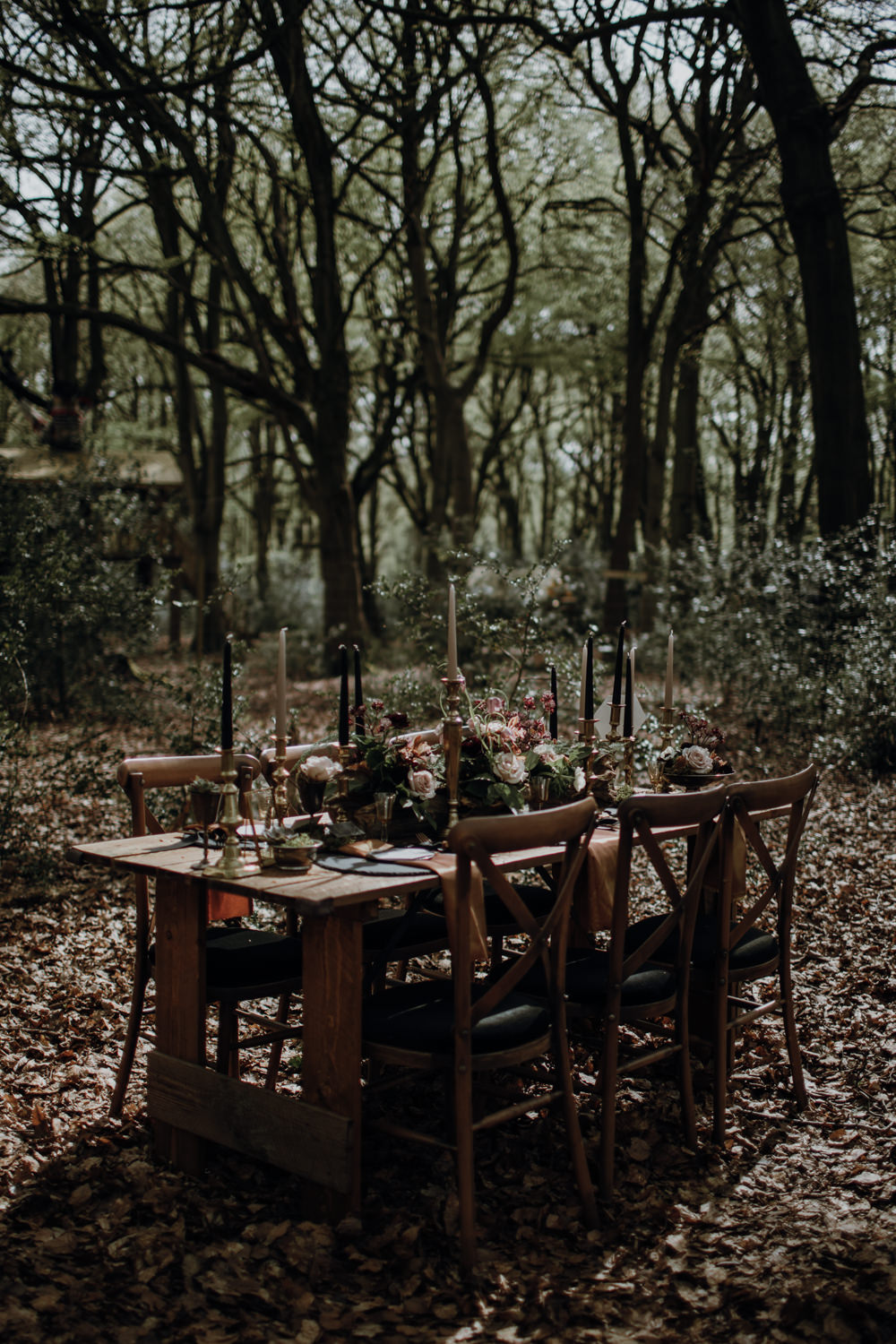 Table Tablescape Decor Black Gold Candles Flowers Modern Gothic Woods Wedding Ideas Ayelle Photography