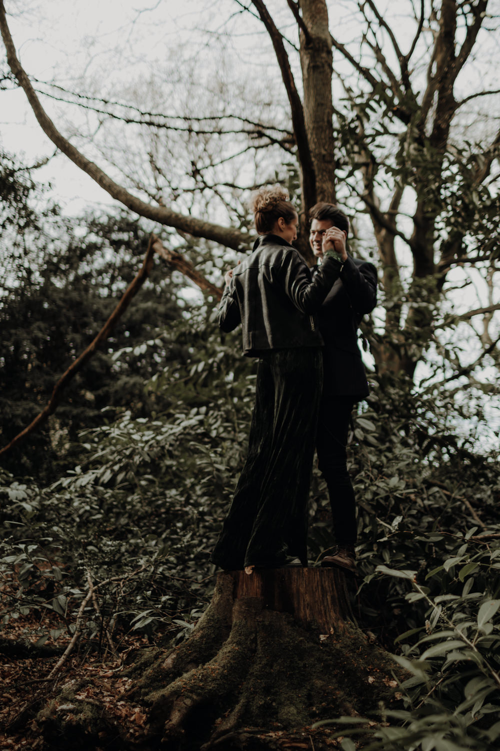 Modern Gothic Woods Wedding Ideas Ayelle Photography