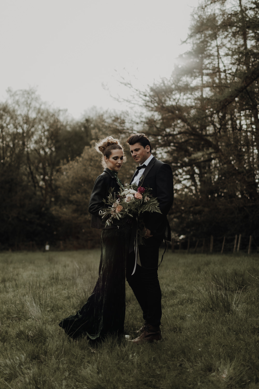 Modern Gothic Woods Wedding Ideas Ayelle Photography