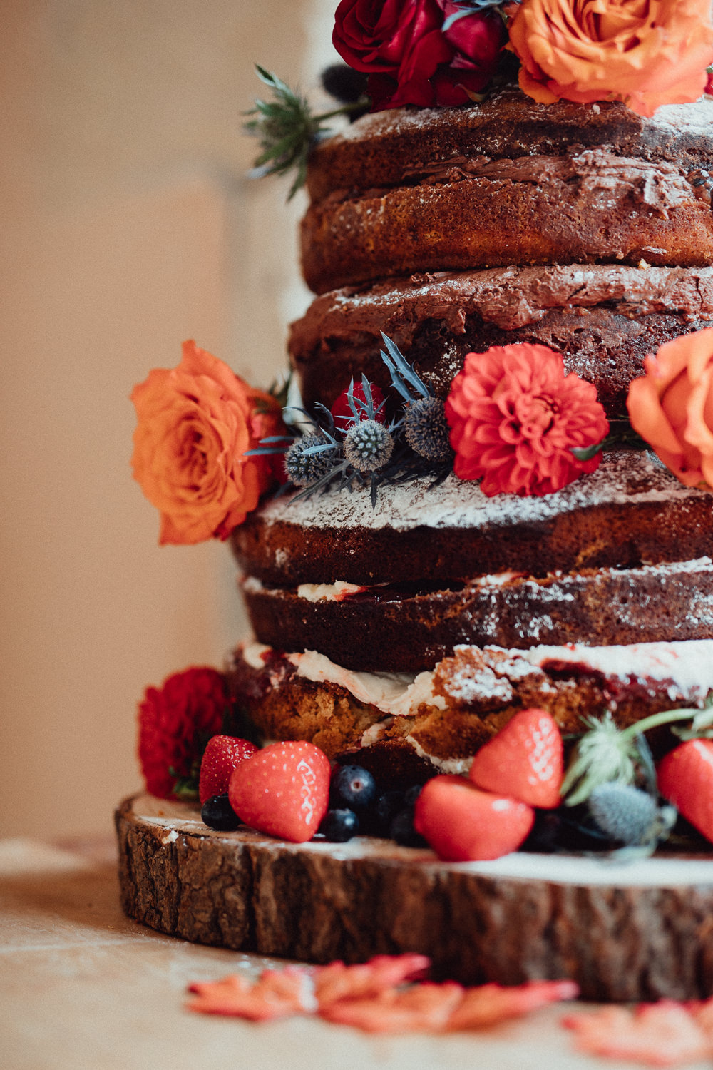 Naked Cake Victoria Sponge Flowers Icing Fruit Log Oxleaze Barn Wedding Emily and Steve Photography