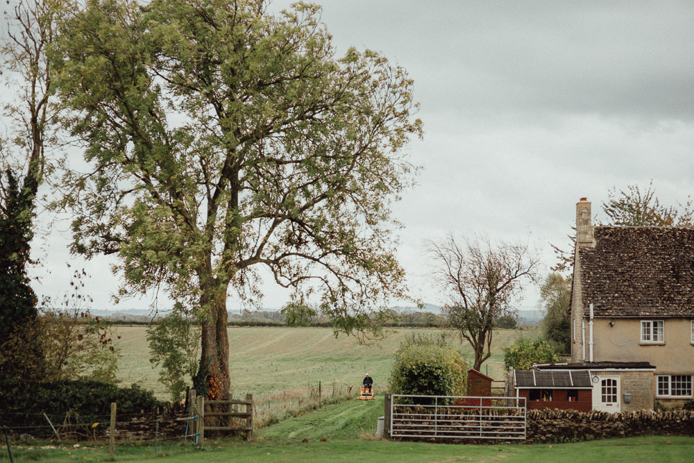 Oxleaze Barn Wedding Emily and Steve Photography