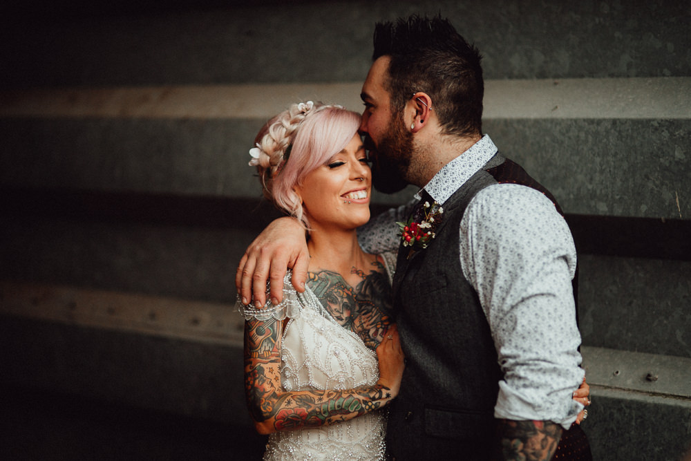 Oxleaze Barn Wedding Emily and Steve Photography