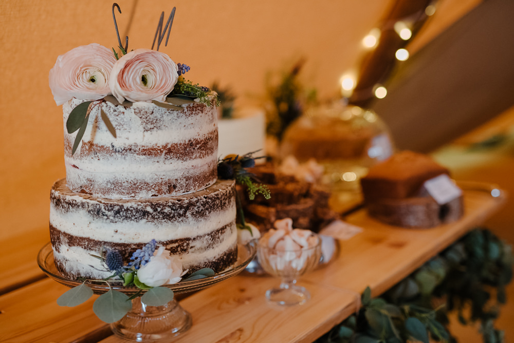 Outdoor Farm Field Marquee Tablescape Decor Semi Naked Cake Fresh Flowers | Rustic and Relaxed Spring Tipi Wedding Inbetween Days Photography