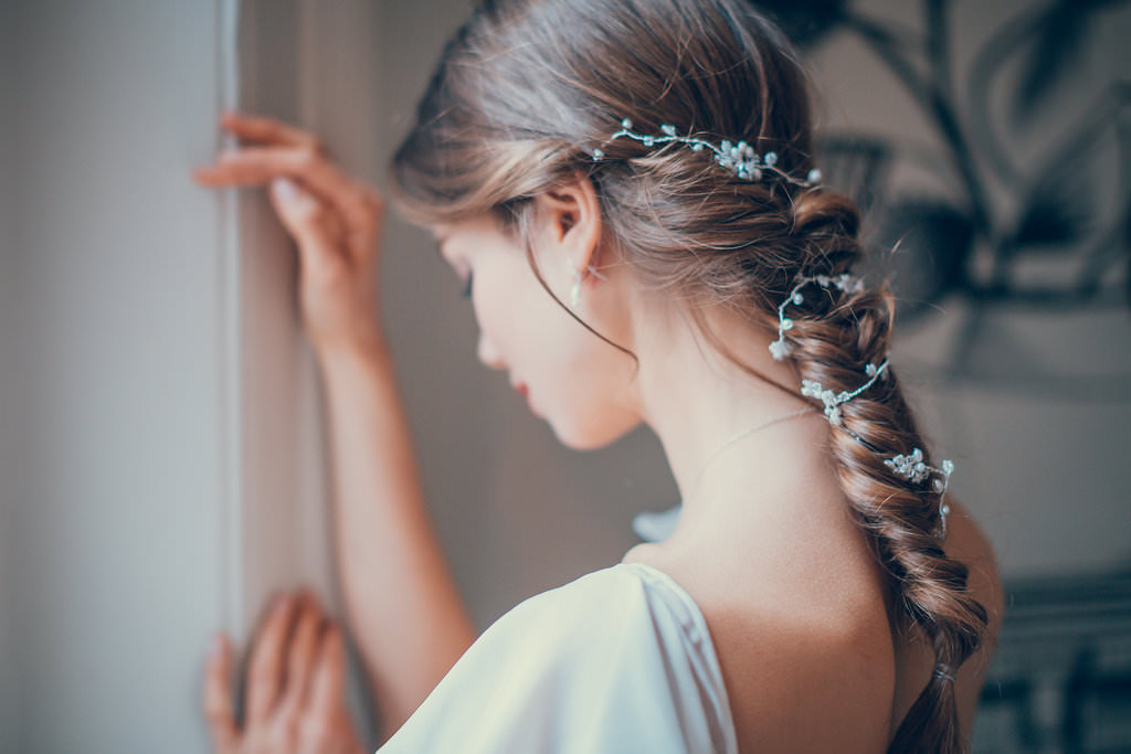 Choose Wedding Hair Style Advice Help
