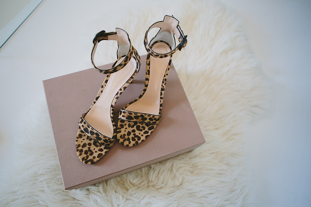 Leopard Print Shoes Bride Bridal Town Hall Hotel London Wedding Victoria Somerset-How Photography