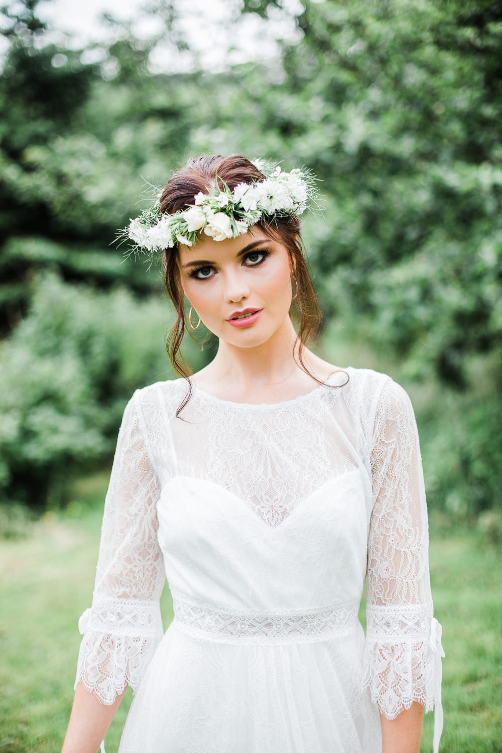 The Bride Wore Vivienne Westwood for Her Wedding at a Pop-Up Garden in the  Heart of SoHo | Vogue, image size:1000x1500