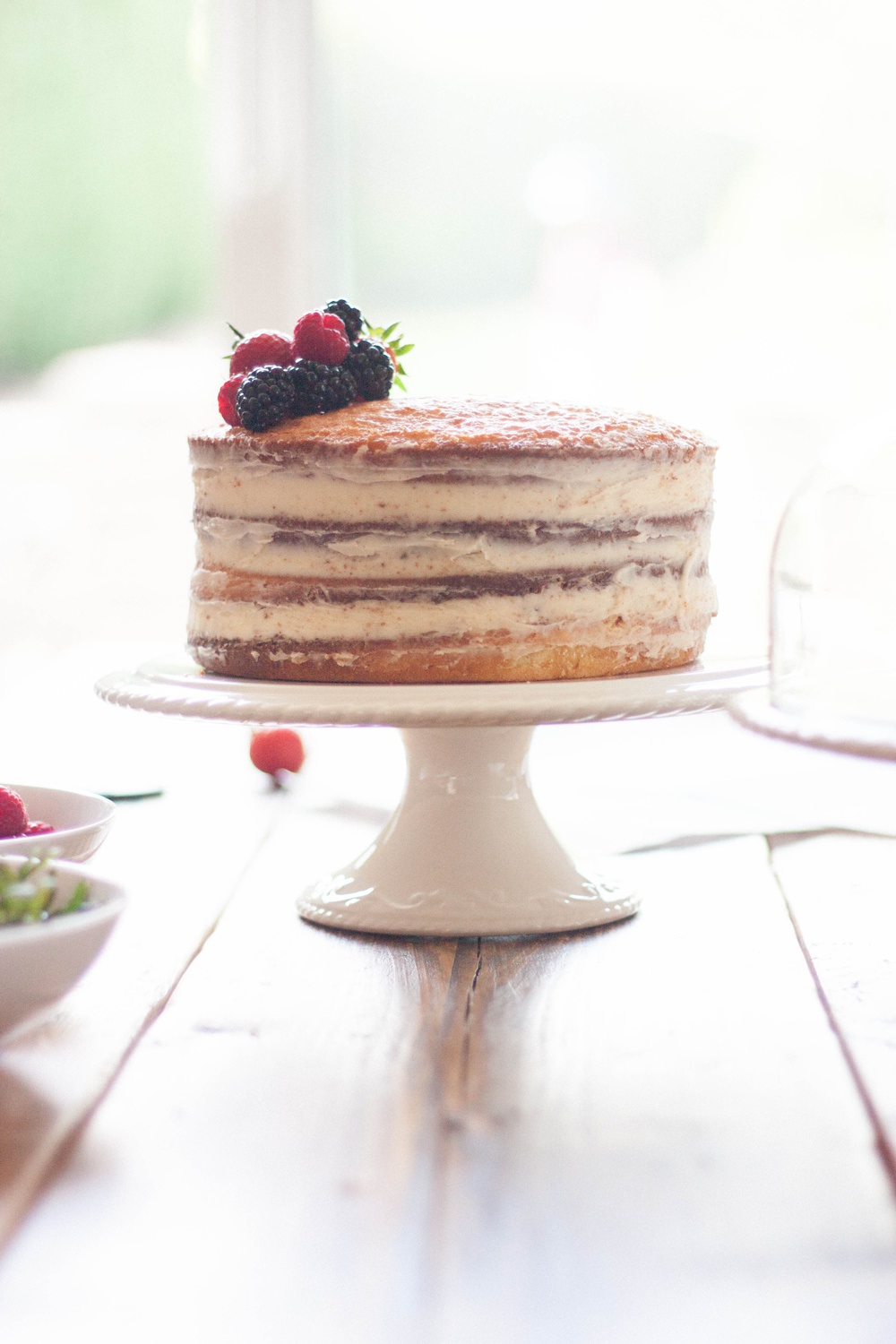 DIY Naked Cake Wedding Tutorial
