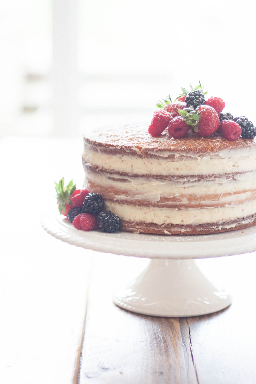 DIY Naked Cake Wedding Tutorial