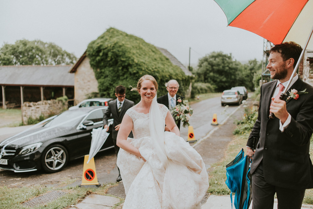 Harry Warren House Wedding Big Bouquet Photography