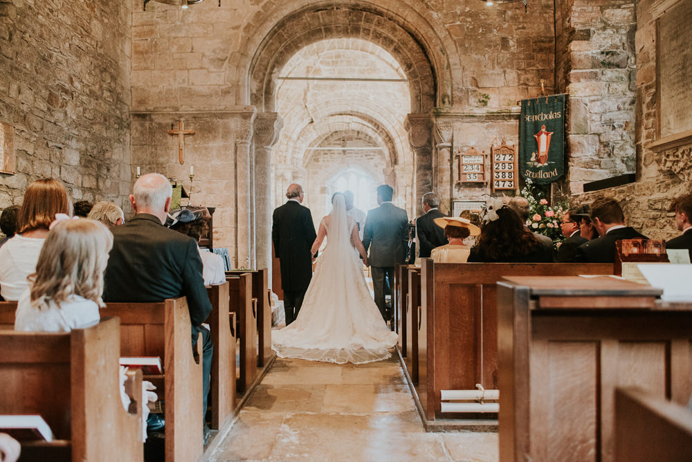 Harry Warren House Wedding Big Bouquet Photography
