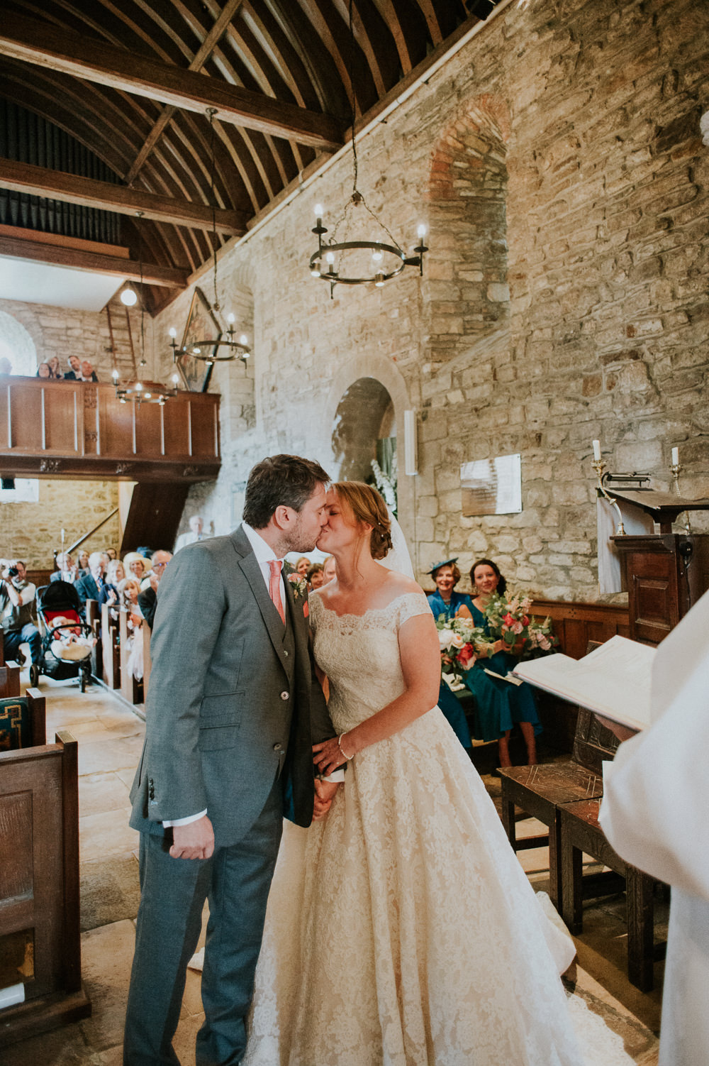 Harry Warren House Wedding Big Bouquet Photography