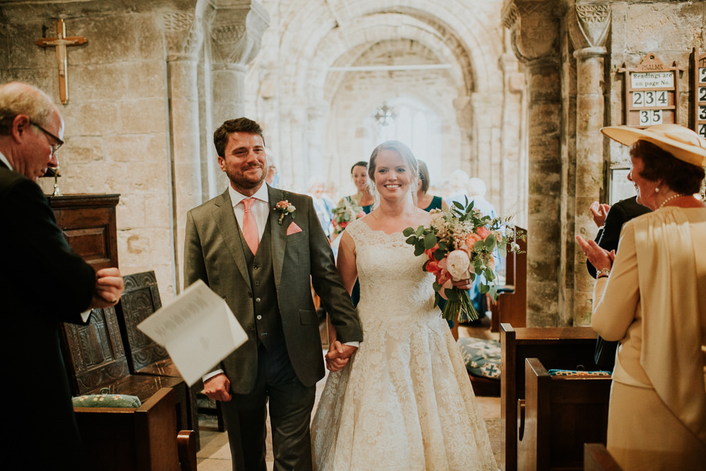 Harry Warren House Wedding Big Bouquet Photography
