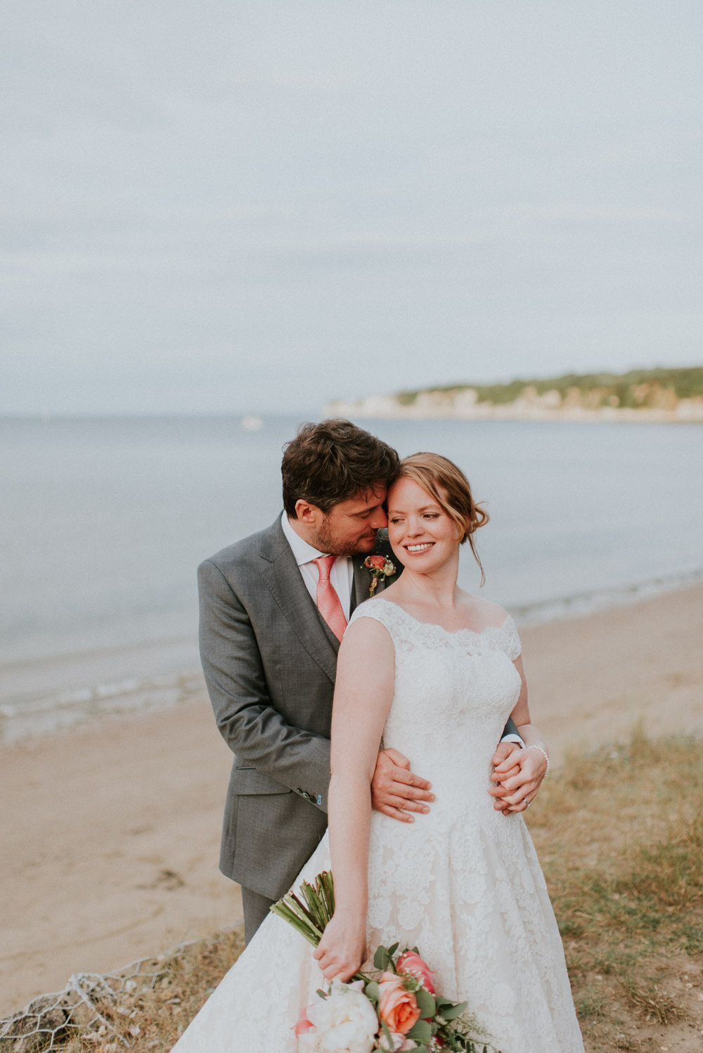 Harry Warren House Wedding Big Bouquet Photography