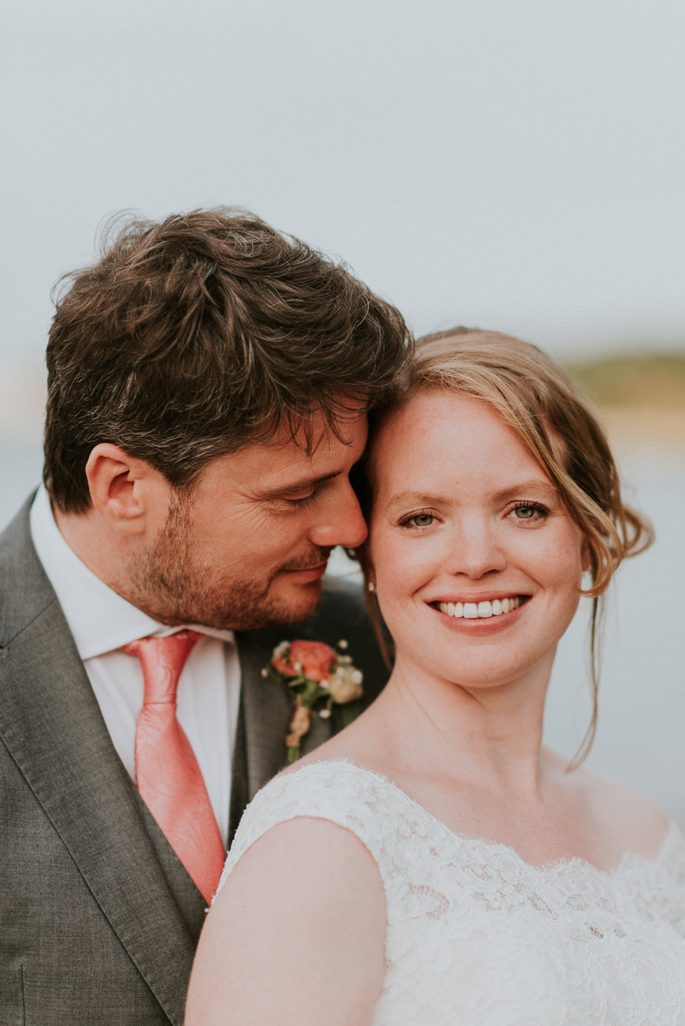 Bride Bridal Natural Make Up Beauty Harry Warren House Wedding Big Bouquet Photography