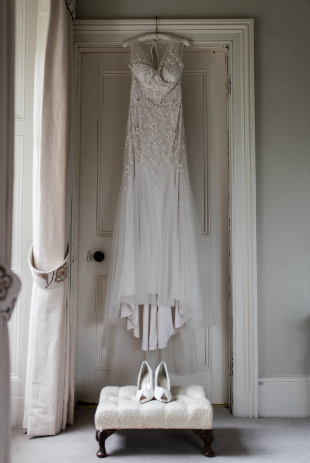 Dress Gown Bride Bridal Tulle Floral Applique Train Straps Embeliished Cleatham Hall Wedding Kazooieloki Photography