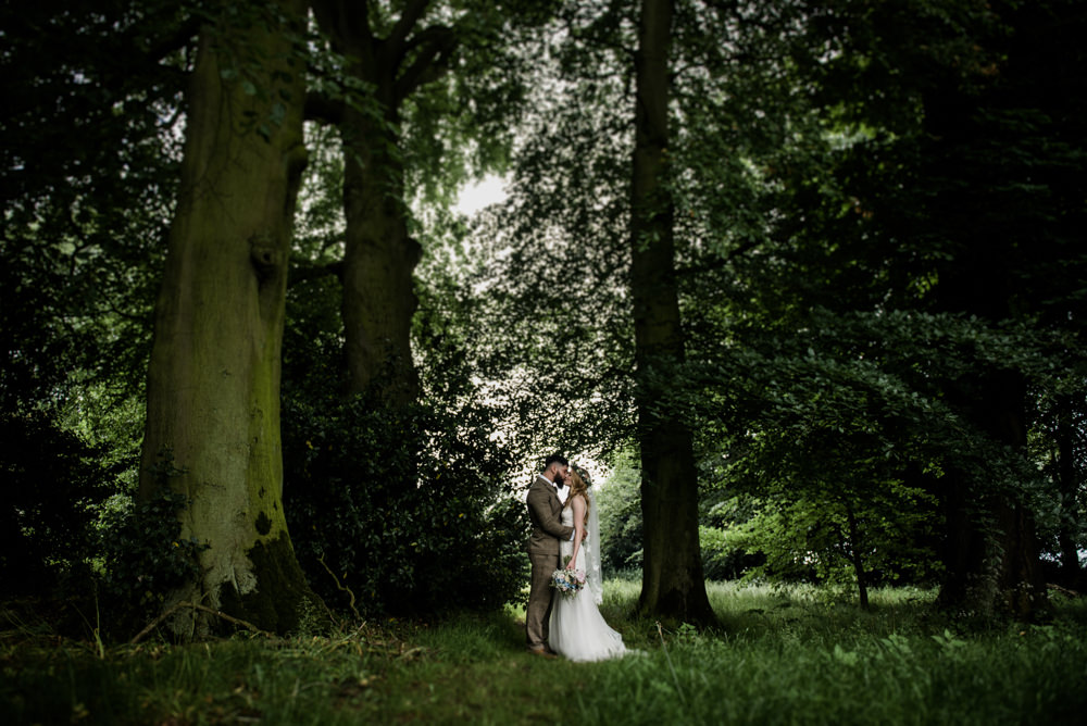 Cleatham Hall Wedding Kazooieloki Photography