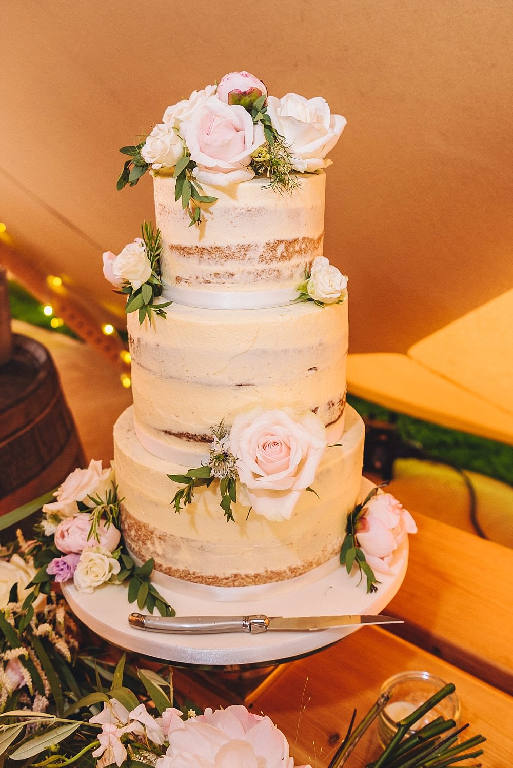 Semi Naked Cake Flowers Buttercream DIY Home Barn Tipi Wedding Marta May Photography