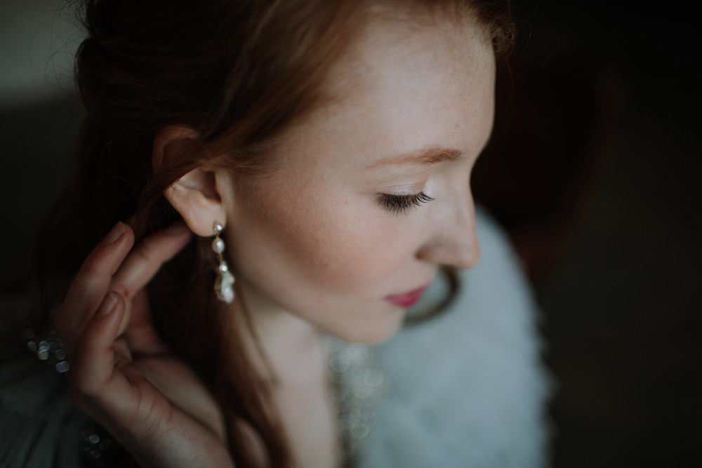 Make Up Beauty Bride Bridal Industrial Luxe Wedding Ideas Balloon Installation Ayelle Photography