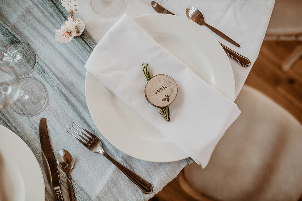 Place Name Setting Log Slice Norwich Cathedral Wedding Camilla Andrea Photography