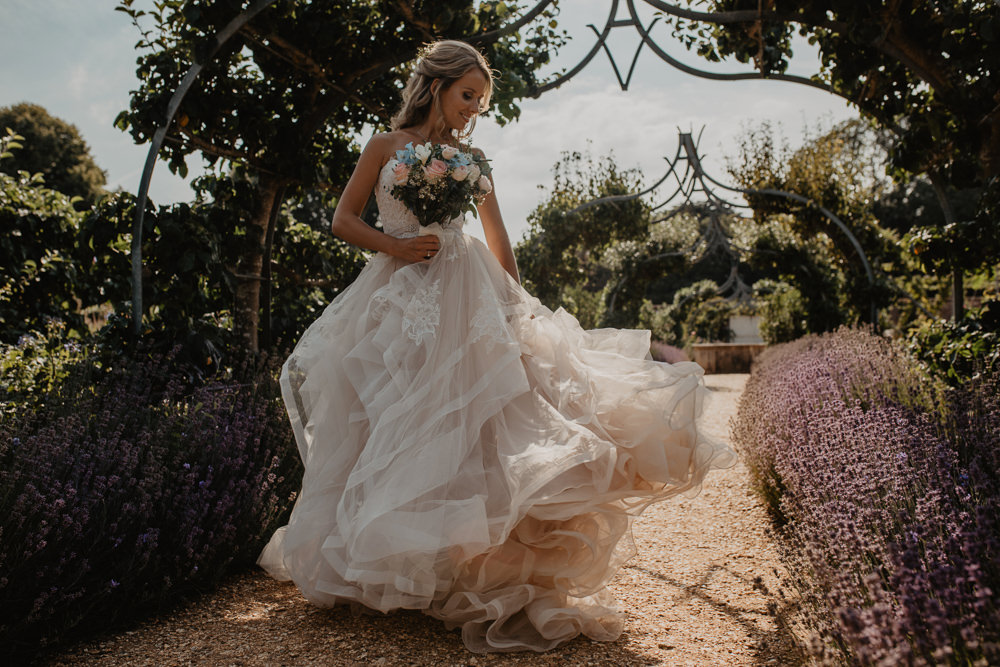 Osborne House Isle of Wight Natural Classic Pink Pastel Bridal Bouquet Bride Groom Romantic Portraits Garden Blush Stella York Dress | Timeless Royal Inspired Seaside Wedding Holly Cade Photography