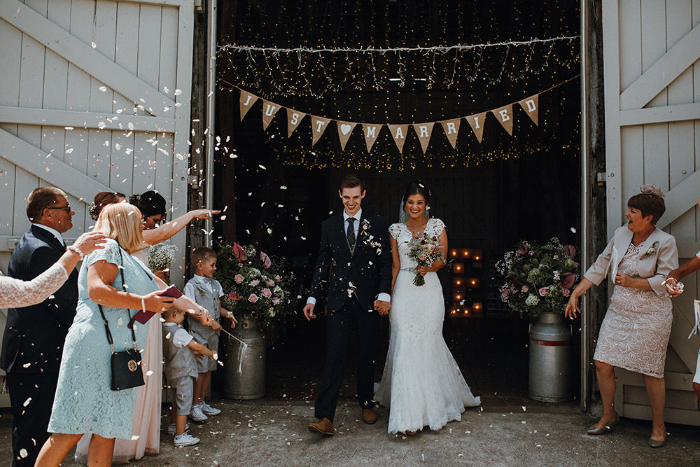 Confetti Throw Pimhill Barn Wedding Shrophire Leah Lombardi Photography