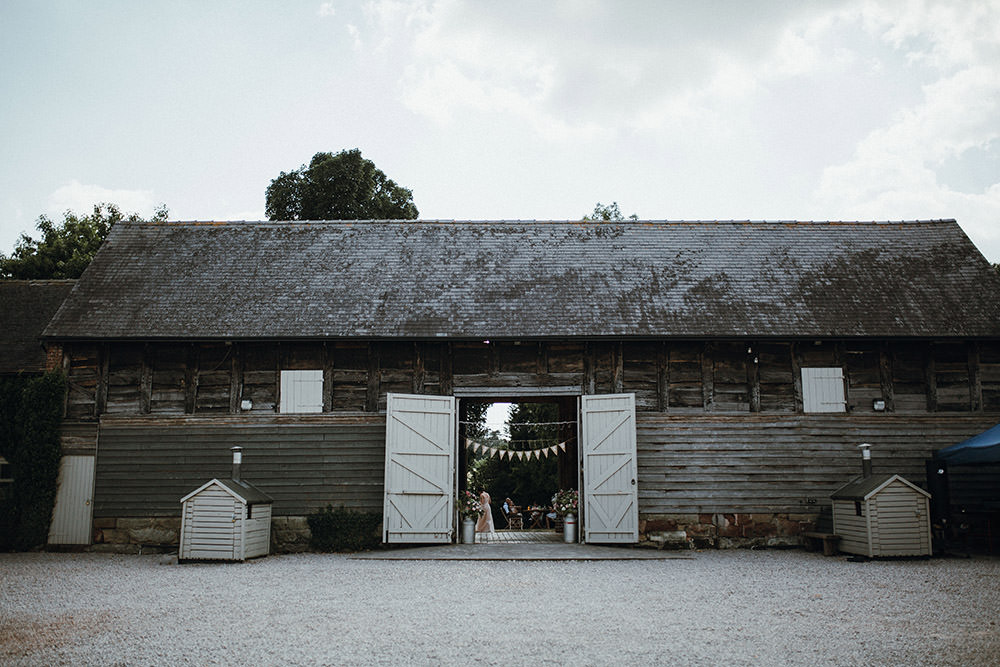 Pimhill Barn Wedding Shrophire Leah Lombardi Photography