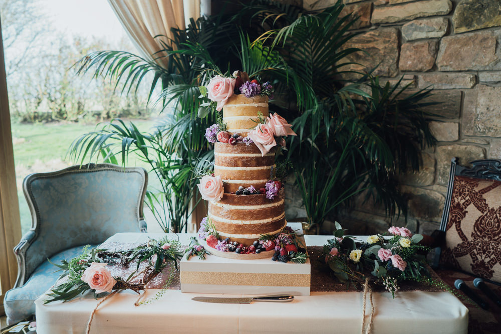 Naked Cake Flowers Fruit Wild Rustic Glam Sea Wedding Mr and Mrs Wedding Photography