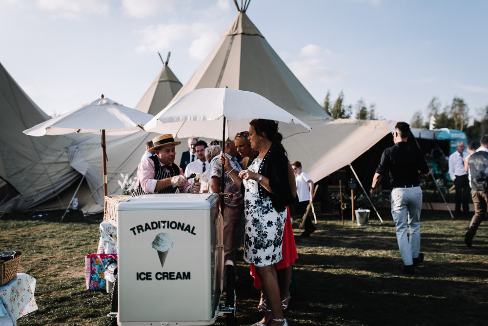 Ice Cream Cart Alcott Weddings Oobaloos Photography