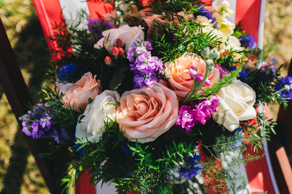 Bride Bridal Bouquet Peach Rose Purple Multicoloured Bach Wen Farm Wedding Jessica O'Shaughnessy Photography